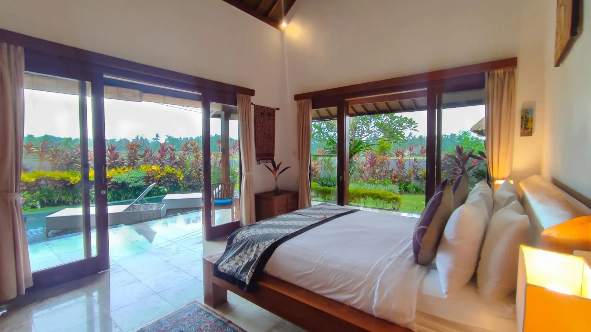 Villa Maya Ubud, Peaceful Rice Field View