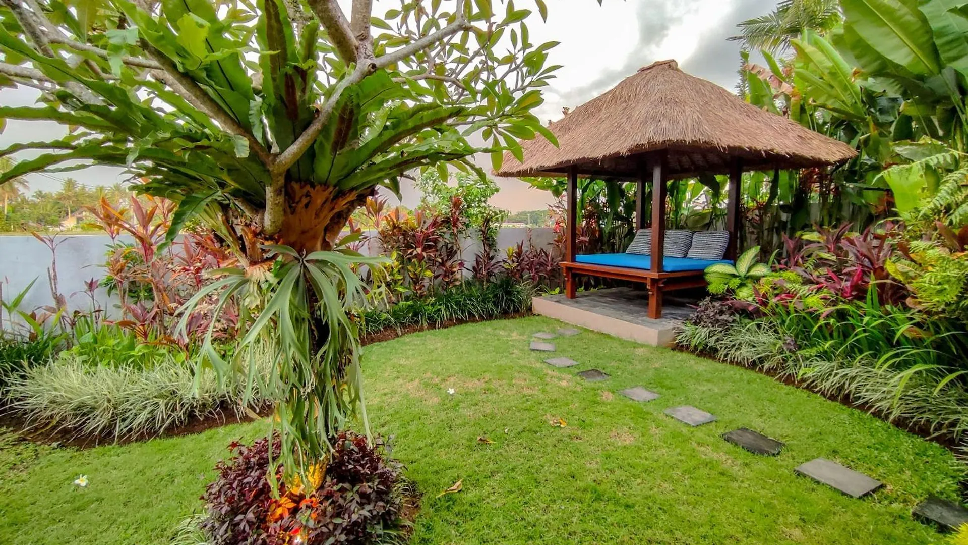 Villa Maya Ubud, Peaceful Rice Field View