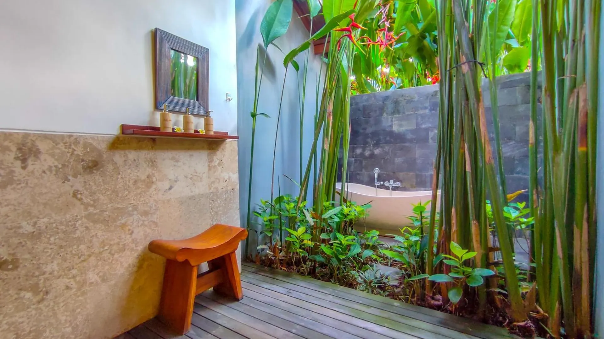 Villa Maya Ubud, Peaceful Rice Field View